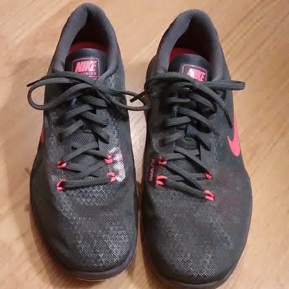 Nike Shoes - Nike Training Flex Supreme TR5 Flywire Shoes